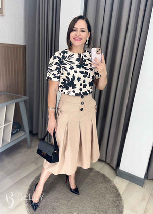 Saia Betina Lisa em Poliéster Leve Casual Elegante