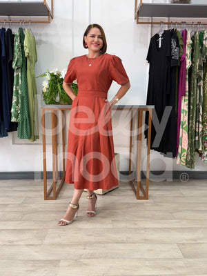 Vestido Midi Ellen Liso em Marrante Casual e Elegante