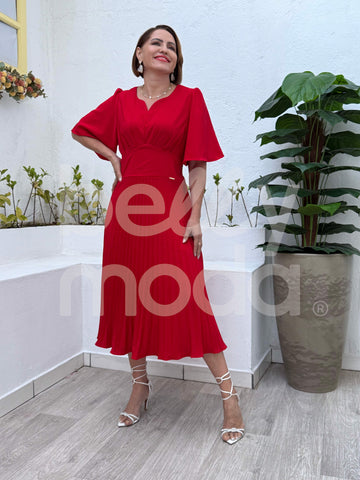 Vestido Midi Daniela Liso em Crepe com Toque de Seda Elegante