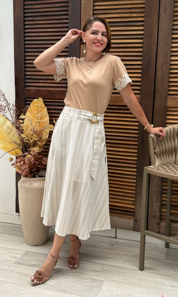 Saia Aline Godê Linho