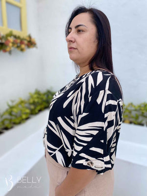 Blusa Manga Curta Detalhe Martingale