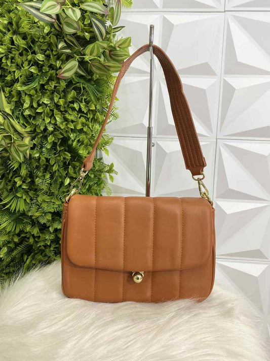 Bolsa Baguete com Alça de Mão Pespontada
