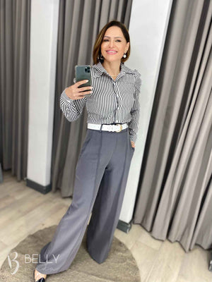 Calça Pantalona Alfaiataria Zíper Lateral