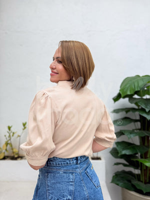 Blusa Charlote Lisa em Linho com Elastano Casual e Sofisticada