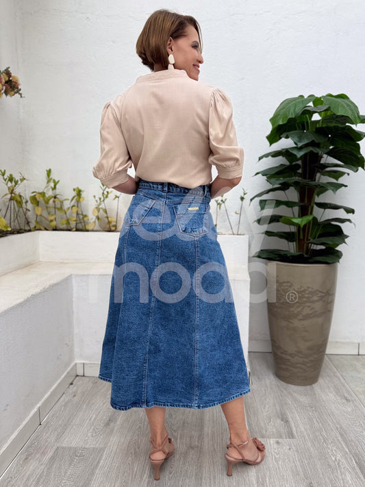 Saia Longa Jeans Evasê com Recortes e Bolsos Casual Moderna