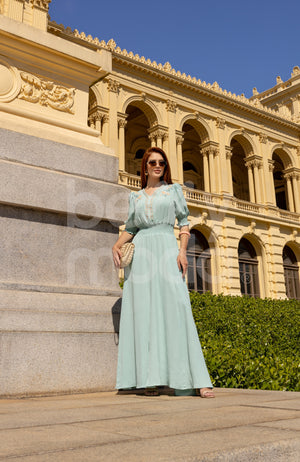 Vestido Longo Berenice Bordado em Tecido Plano Casual Elegante