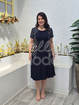 Vestido Midi Luane Listrado em Malha Godê Casual Elegante