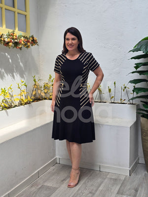 Vestido Midi Luane Listrado em Malha Godê Casual Elegante