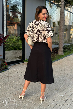 Saia Betina Lisa em Poliéster Leve Casual Elegante