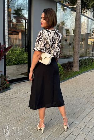 Saia Betina Lisa em Poliéster Leve Casual Elegante