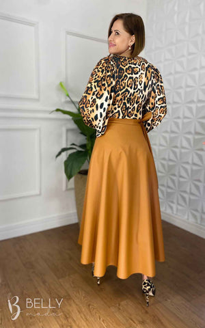 Saia Envelope Helena Lisa em Couro PU Casual Chic