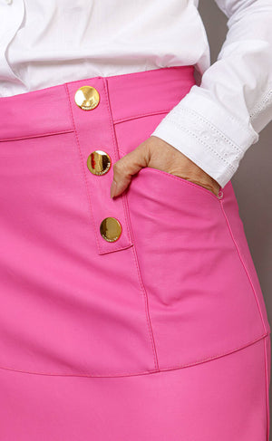 Saia Evasê de Couro Fake Pink