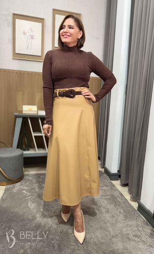 Saia Evasê Max Midi em Couro Ecológico