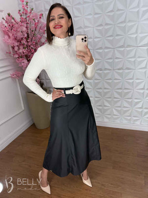 Saia Evasê Max Midi em Couro Ecológico