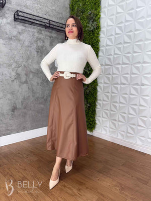 Saia Evasê Max Midi em Couro Ecológico