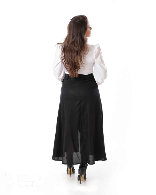 Saia Midi Evasê Preto