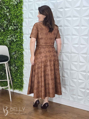 Vestido Georgia Godê Midi