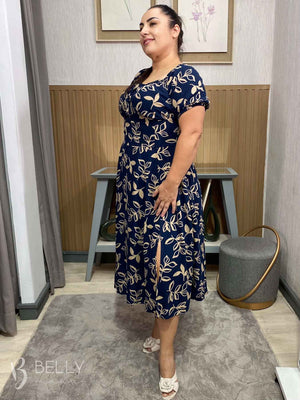 Vestido Midi Karina Plus Size Liso em Viscose Casual Elegante