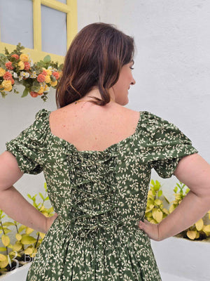 Vestido Midi Karina Plus Size Liso em Viscose Casual Elegante